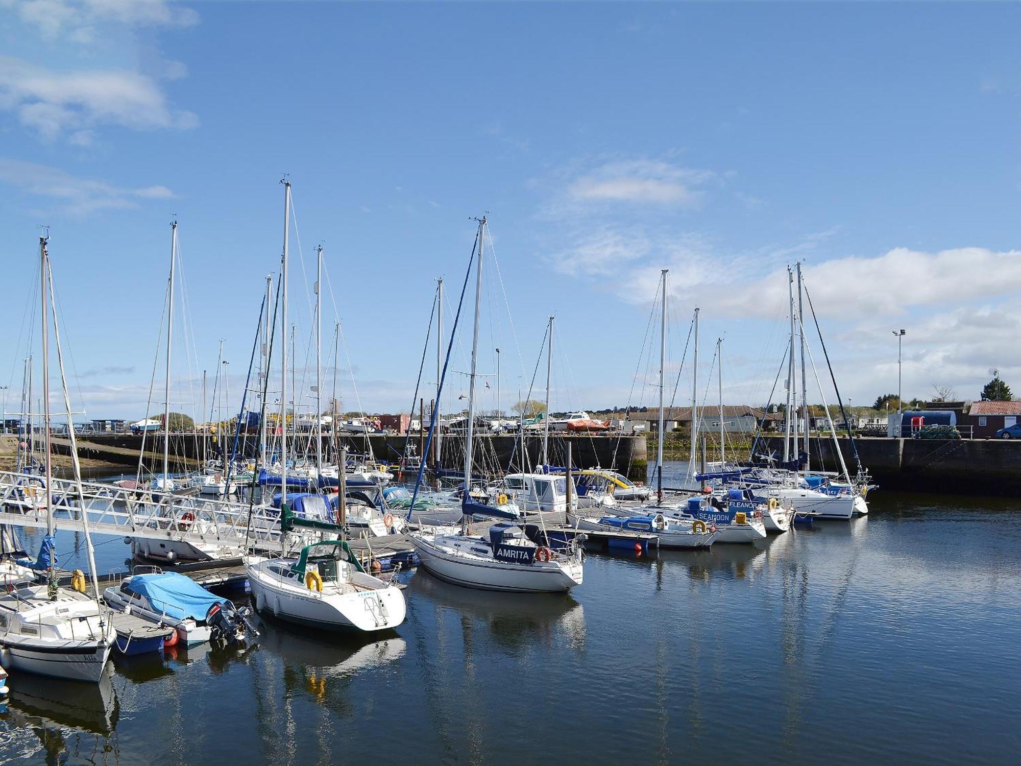 Harbour Apartment Nairn Exteriör bild